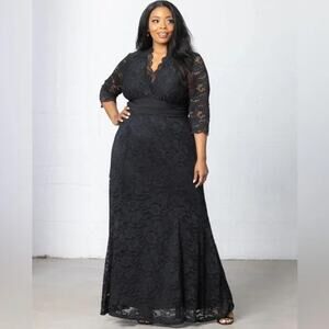 Elegant Black Lace Evening Gown